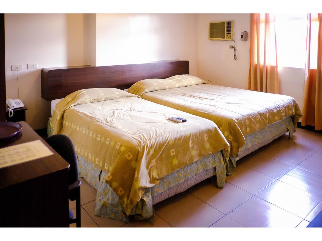 Crowne Garden Hotel Cebu Pokoj fotografie